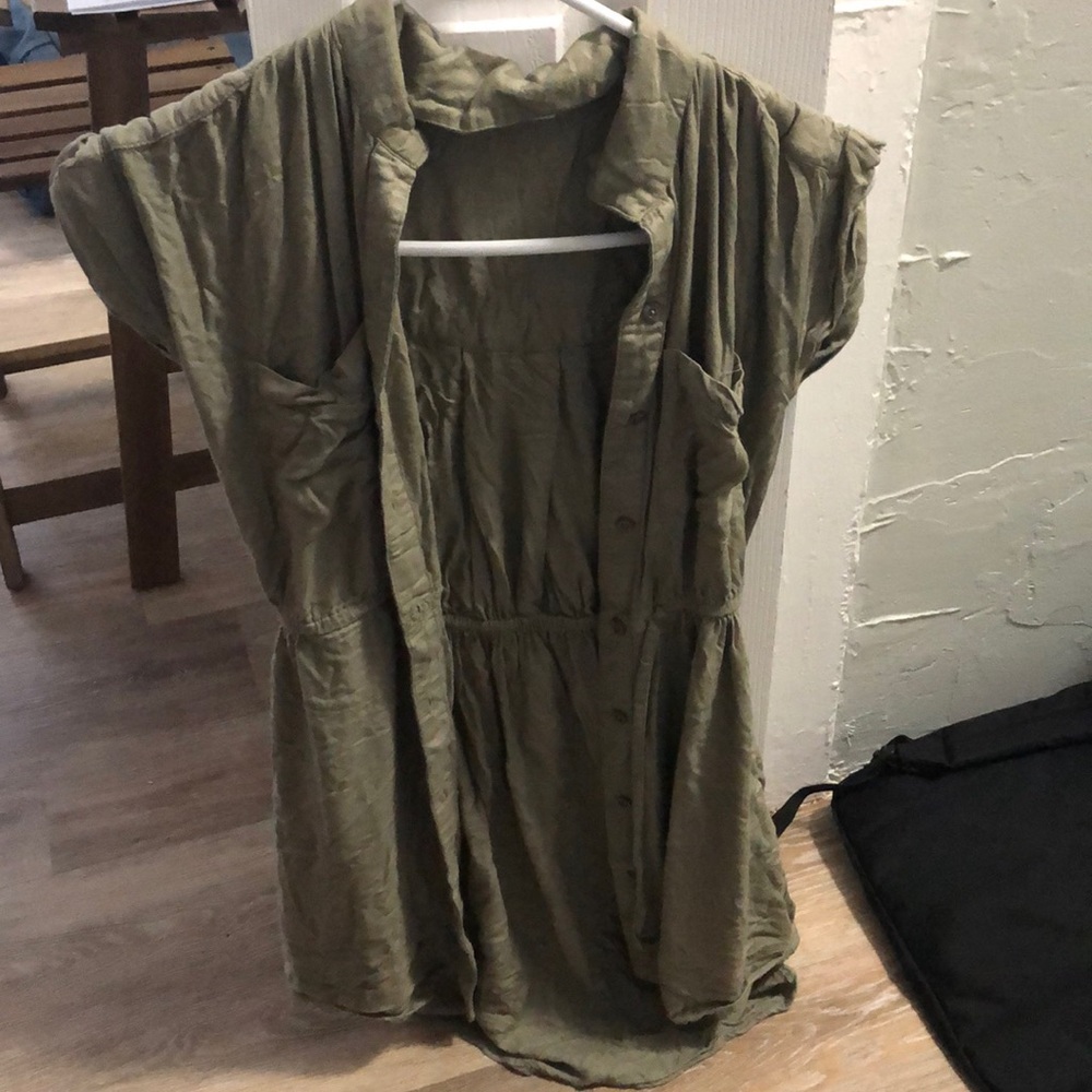 olive button down dress